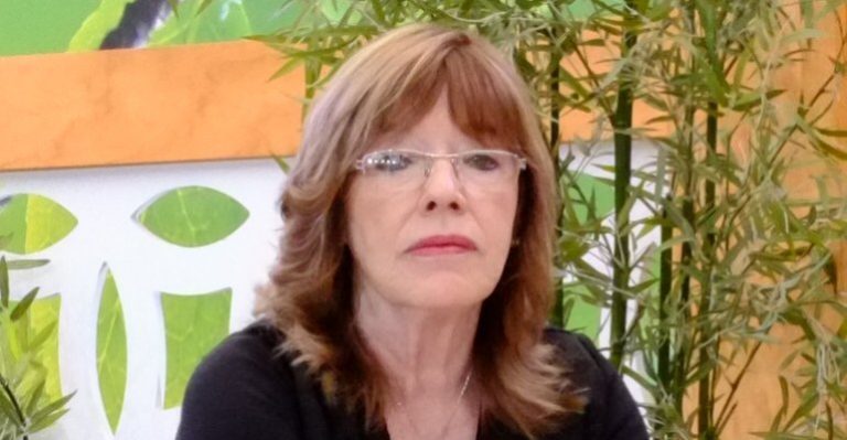 La impactante confesión de María Teresa Johns sobre ex cura: “Es triste ver que un sacerdote me haya mentido”