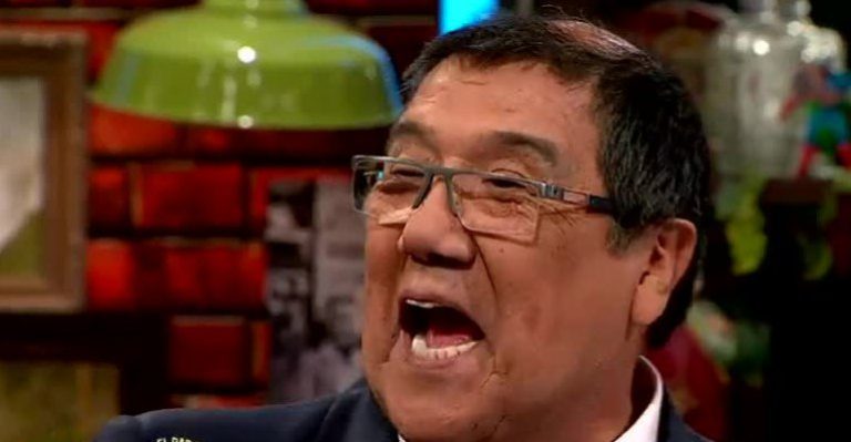 Chino Navarrete provoca carcajadas con historia de matrimonio