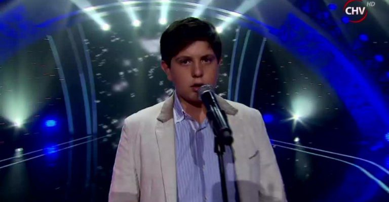 Un trío de cantantes en un enfrentamiento del que solo quedarán dos