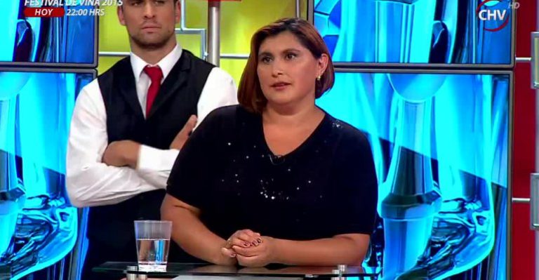 Mujer acusada de agresión exige que su ex pareja pague pensión de alimentos