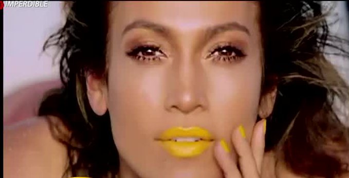 Descubre a las famosas que se atreven a lucir sin maquillaje