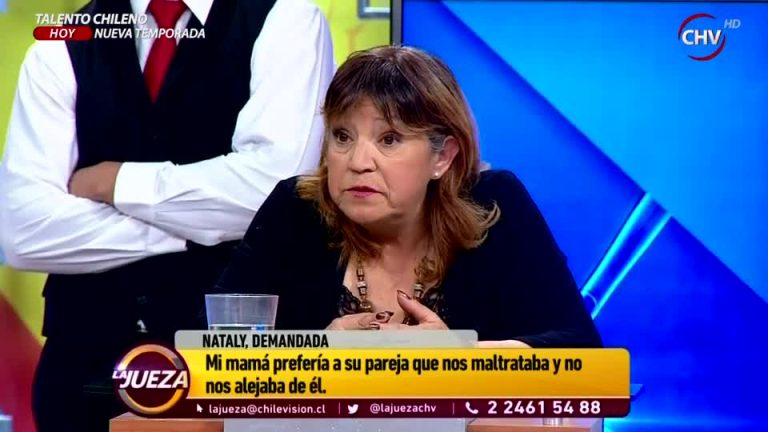 Sandra quiere que su hija acepte que sufre violencia intrafamiliar y deje a su marido parte 1