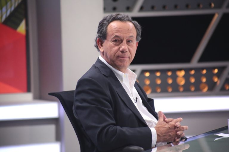 Andrés Navarro: Hay una campaña de transparencia y verdad, por eso decidí asumir mis culpas