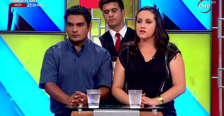 Hija demanda a su padre para que pague la deuda que mantiene por pensión