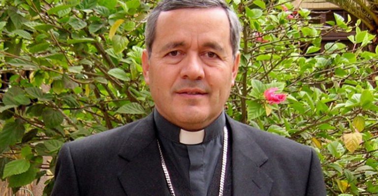 Obispo de Osorno anuncia que no renunciará y aseguró que desconocía de los abusos de Karadima