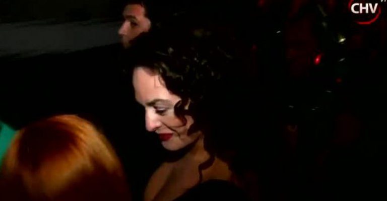 Catalina Guerra no pudo entrar a camarines para saludar a su ex, Fito Páez