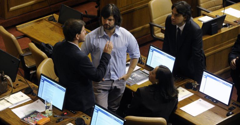 Bancada independiente presentó proyecto para eliminar fuero parlamentario