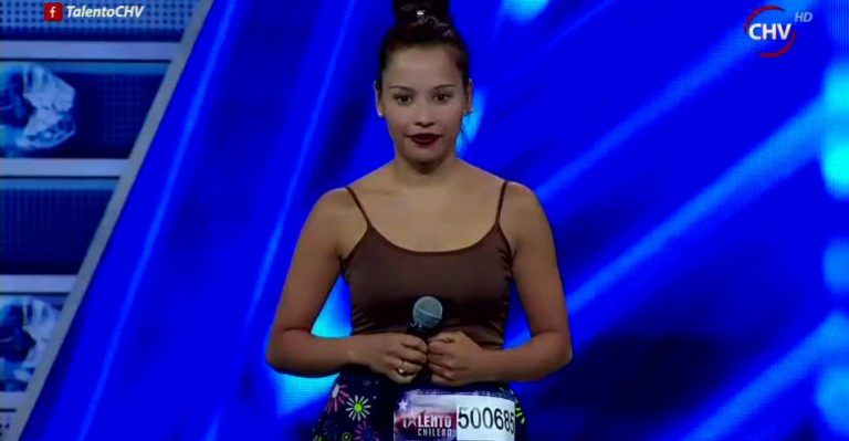 Javiera Desa, la guapa joven de 24 años que canta rancheras