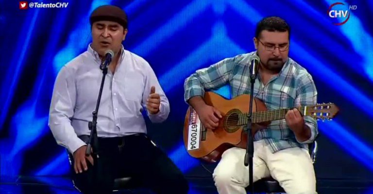 Cristopher y Mario encantaron al jurado con una de sus canciones en Talento Chileno