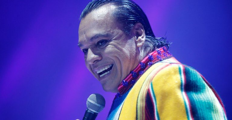 Juan Gabriel desheredó a su hijo y no lo sacará de la cárcel para que aprenda