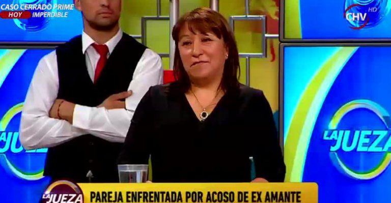 Janet pide que la ex pareja de su marido los deje de acosar