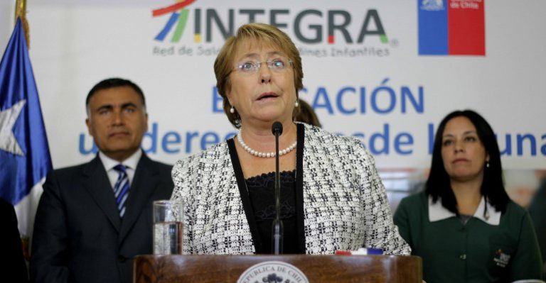 Encuesta Cerc Mori: 37% de aprobación y 52% de rechazo para el gobierno de Michelle Bachelet