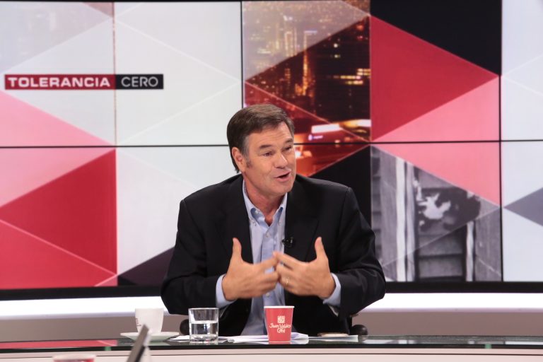 Ossandón: La Presidenta ha caído por no ser capaz de hacer un juicio moral de su hijo