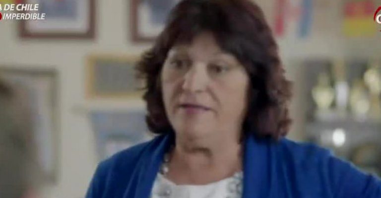 Mamás de futbolistas se lucen como rostros publicitarios