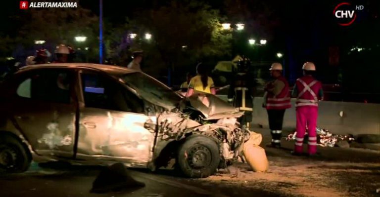 Bomberos acudió a rescate en fatal accidente de tránsito de Avenida Kennedy