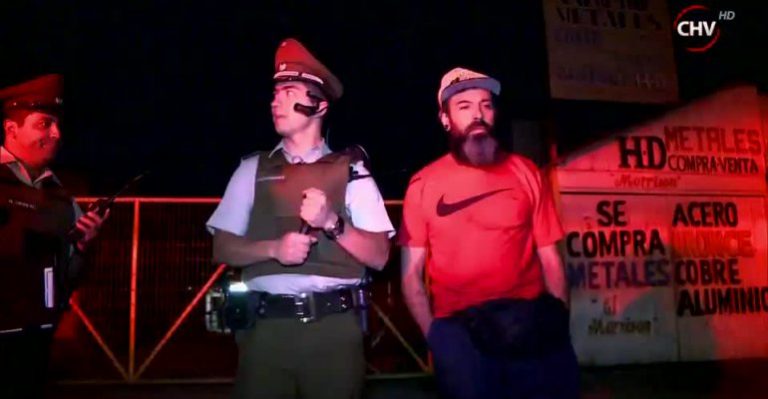 Carabineros se dirigió a un accidente vehicular donde habrían heridos