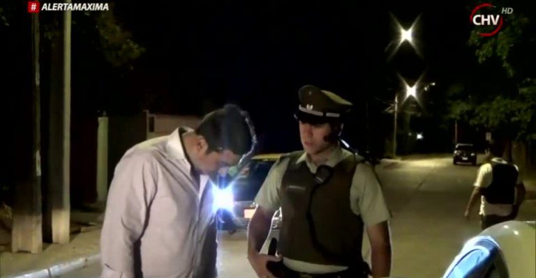 Conductor chocó su vehículo por ir presuntamente bajo los efectos del alcohol