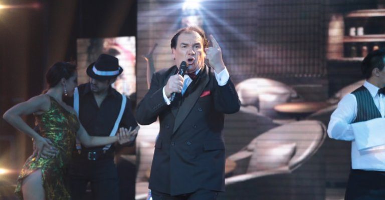 Juan Cárdenas revolucionó la final de Talento Chileno con su tango