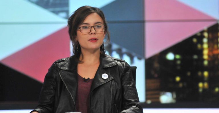 Camila Vallejo: La educación tiene que formar ciudadanos que sepan responder con ética al país - Parte 1