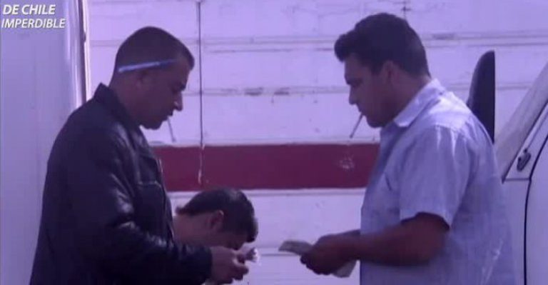 Mira los riesgos que corren los comerciantes con el gota a gota