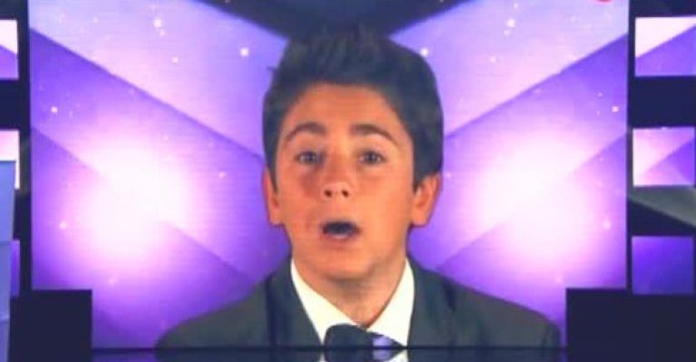 Nicolás Ruiz, el niño de las mil voces se presentó en la gala