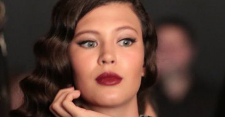 Michelle Carvalho disparó con todo contra las modelos del Fashion Week