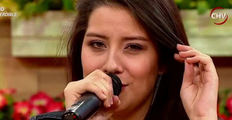 María José Quintanilla contó detalles de su actuación con Juan Gabriel y cantó en el matinal - Parte 2