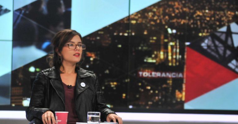 Camila Vallejo: No se puede negar el derecho a marchar por un actuar no efectivo de carabineros