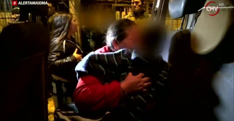 Menor es encontrado caminando solo en las calles de Volcán Maipo