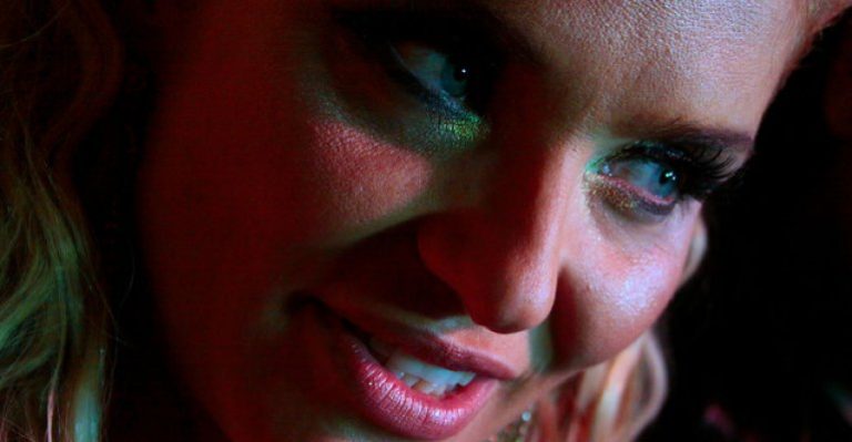 Los 40 corazones rotos que dejó Kenita Larraín al casarse con Sergio Ader