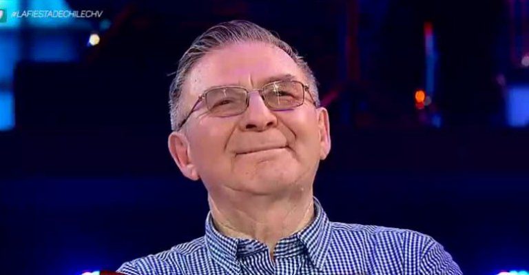 Conoce la historia de David: el cartero más antiguo del país es de la Fiesta de Chile