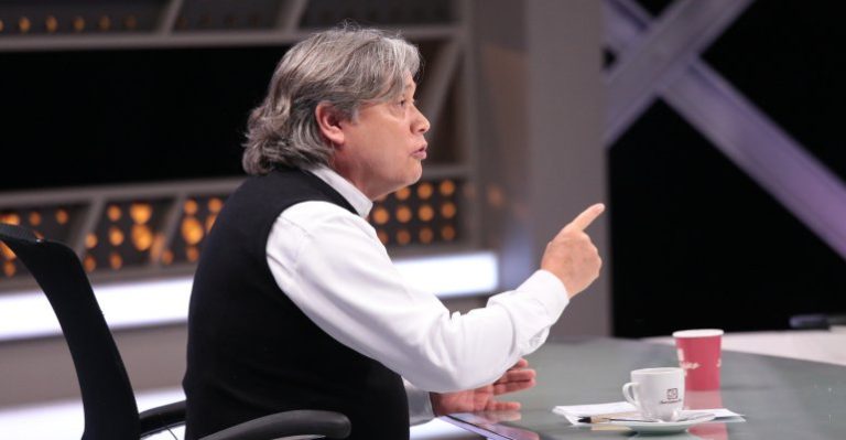 Navarro reveló que fue encarado por Matthei: Por gente como tú Chile se va a ir al carajo