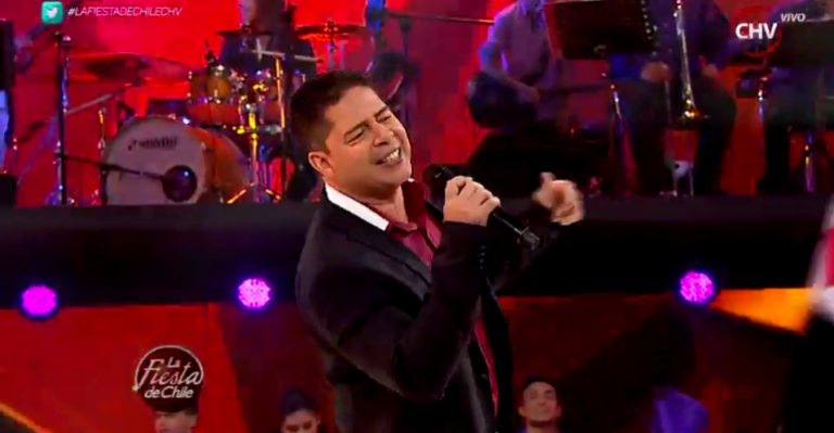 Luis Lambis y La Malecón encienden La Fiesta de Chile con hits bailables