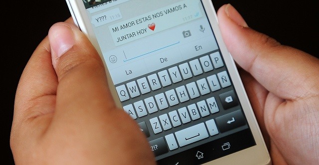 Famosos revelaron insólitas conversaciones con sus hijos por Whatsapp