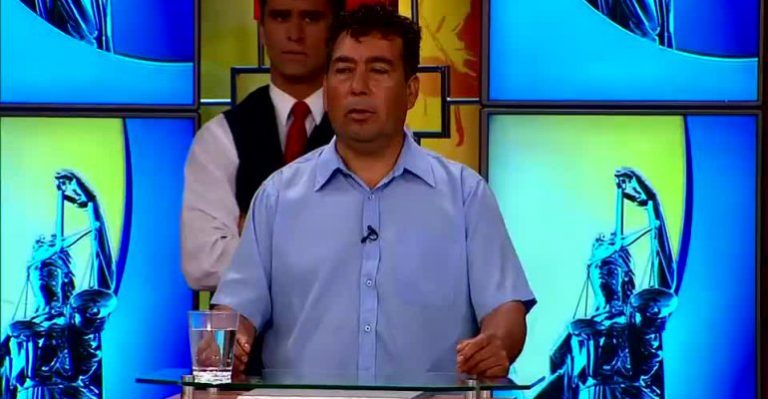 Hombre pide que su ex esposa se haga tratamiento por adicción al alcohol