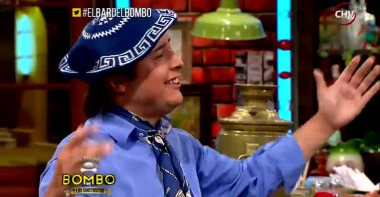 Rolo Contreras trajo toda la picardía de la Patagonia al Bar del Bombo