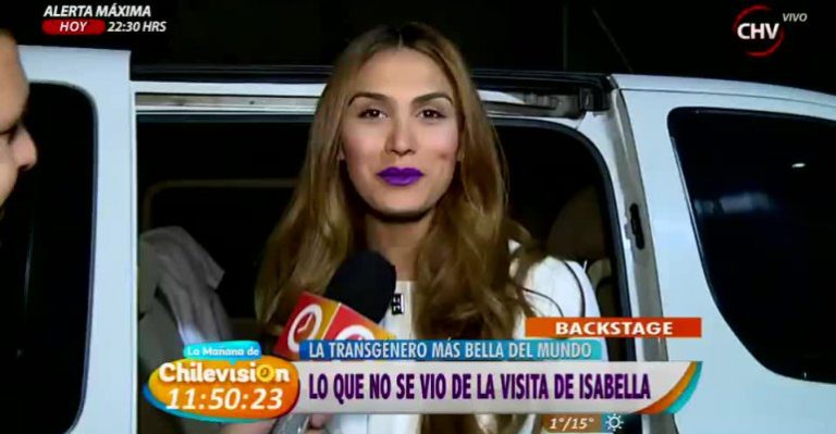 Mira el backstage de la visita de la modelo transexual más bella del mundo