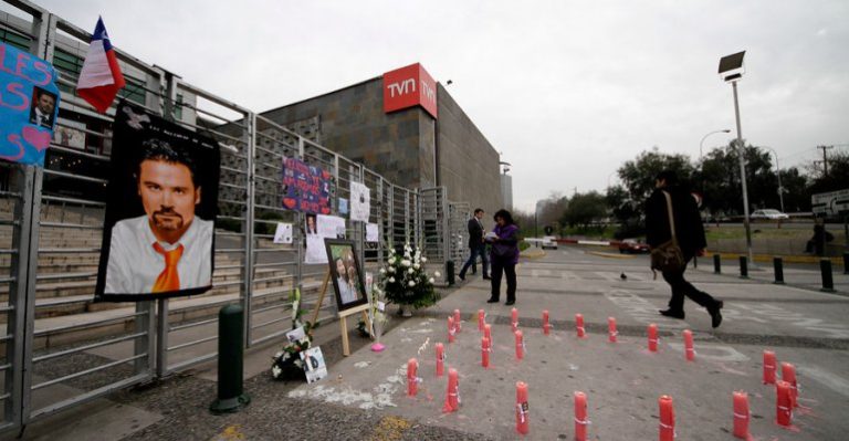 Polémica surge tras la propuesta de sacar estacionamiento de Felipe Camiroaga de TVN - Parte 1