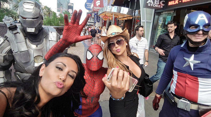 Pamela Díaz y Luli regresaron a Chile luego de su paso por Las Vegas - Parte 2