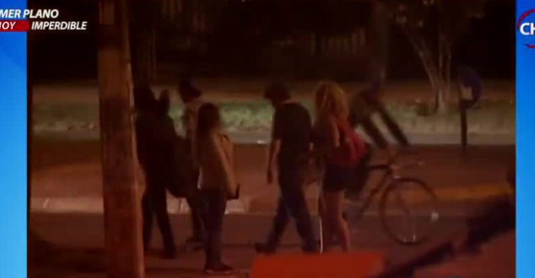 ¿Está de acuerdo con la construcción de un Barrio Rojo en Santiago?