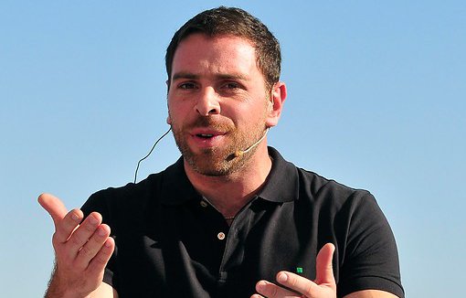 José Antonio Neme responde sobre los millonarios sueldos en la TV