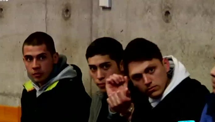 Estudiantes serán enjuiciados por quedar debiendo 3 mil pesos en fotocopias