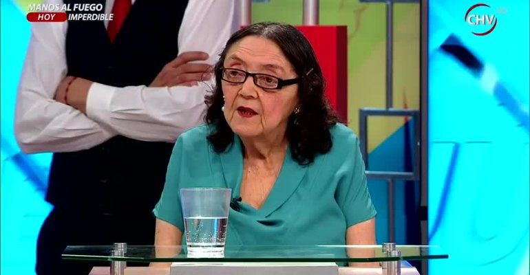 Helena demanda a su hijo para que elija entre su esposa o su amante - Parte 3