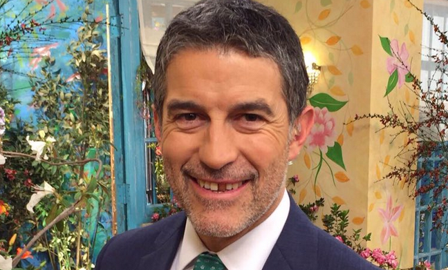 Conoce la campaña que realizaron algunos famosos por una sonrisa de calidad