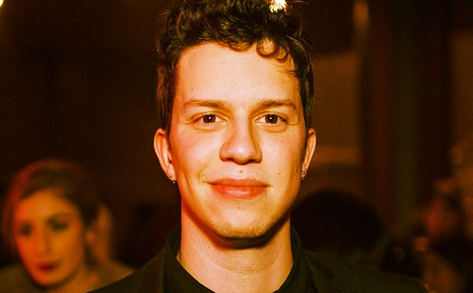 Conoce a la mujer que acompañó a Alonso Quintero a la fiesta de Paris Hilton