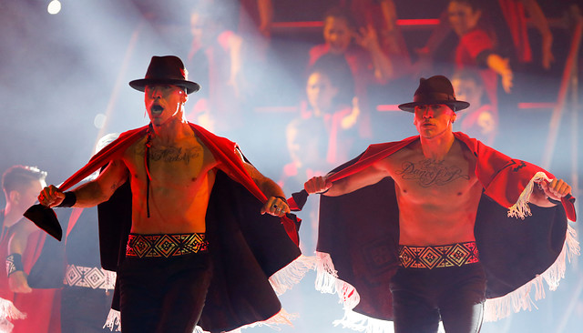 Los Power Peralta se lucieron en el escenario del Estadio Nacional