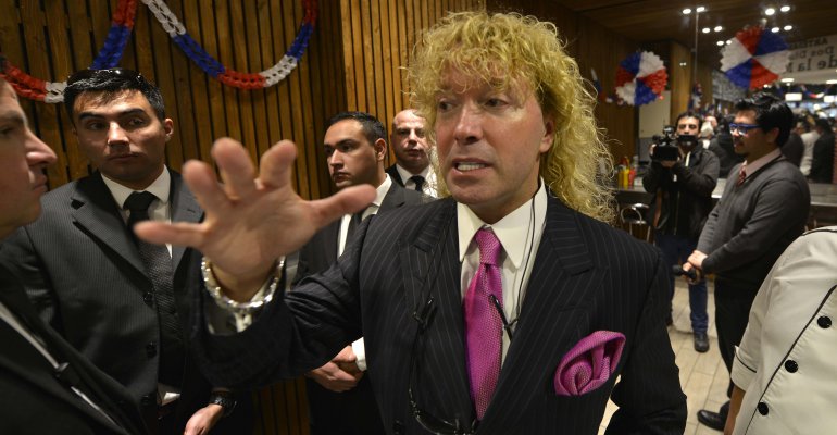 Famosos se refieren a la opción de que Leonardo Farkas sea Presidente de Chile