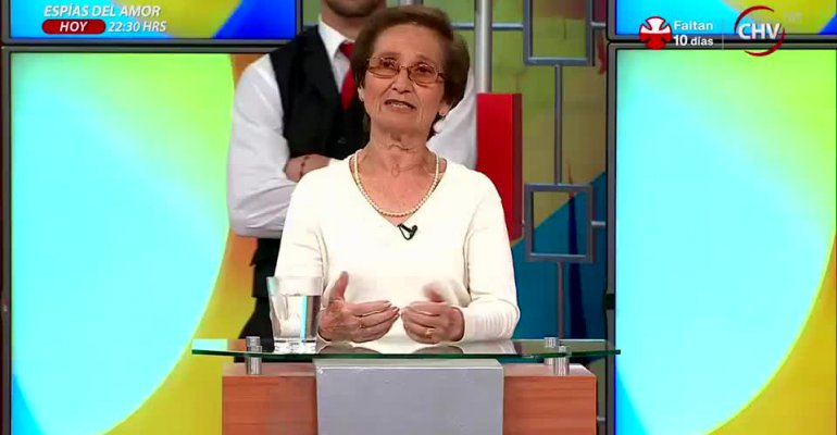 Rosa quiere que su nieto la ayude a sacar la arrendataria que tiene en su casa - Parte 1