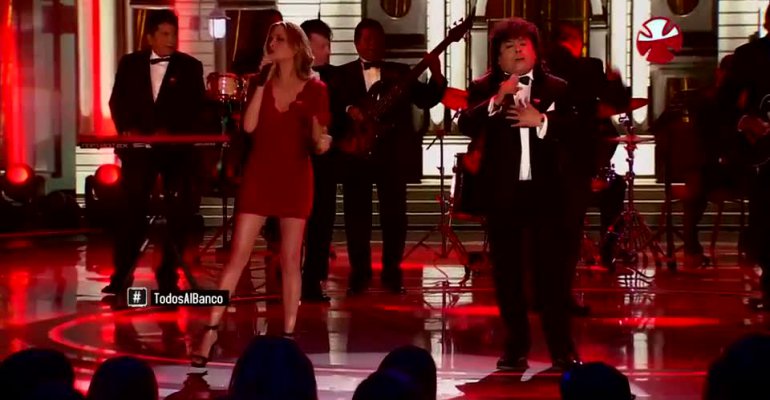 Los Ángeles Negros y Nicole entregaron sus mejores éxitos en la Teletón