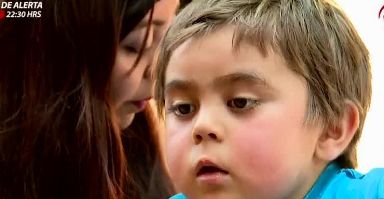 Mal diagnóstico habría dejado ciego a niño de 4 años